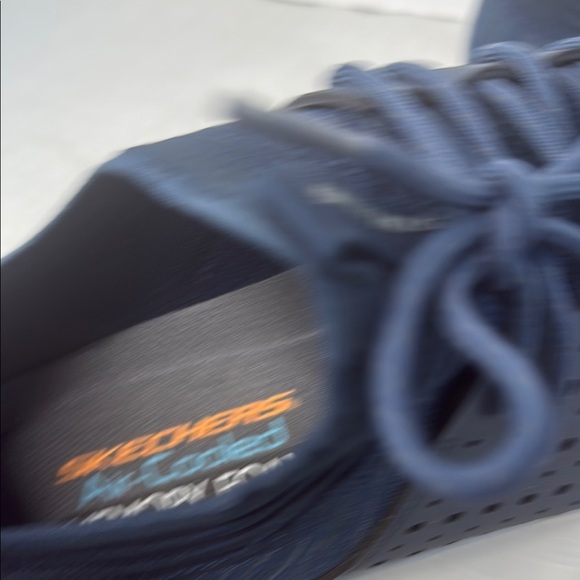 The Skechers Matera Knocto in Navy size 11.5 - Picture 5 of 8